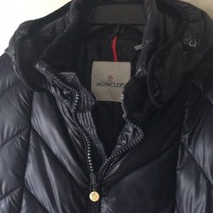 2XL Men’s Moncler Coat